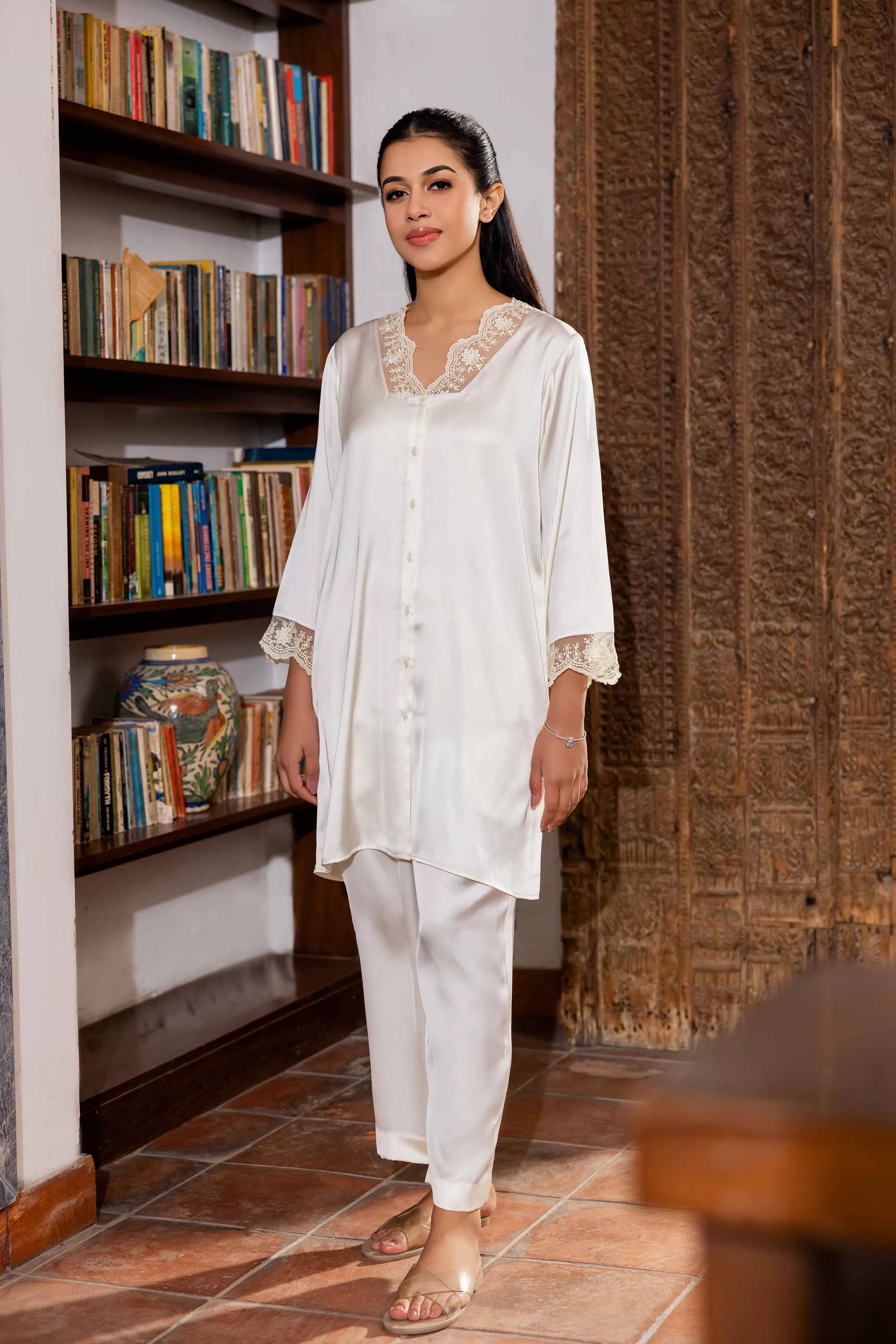 2 Piece - Embroidered Loungewear - KLS24-03