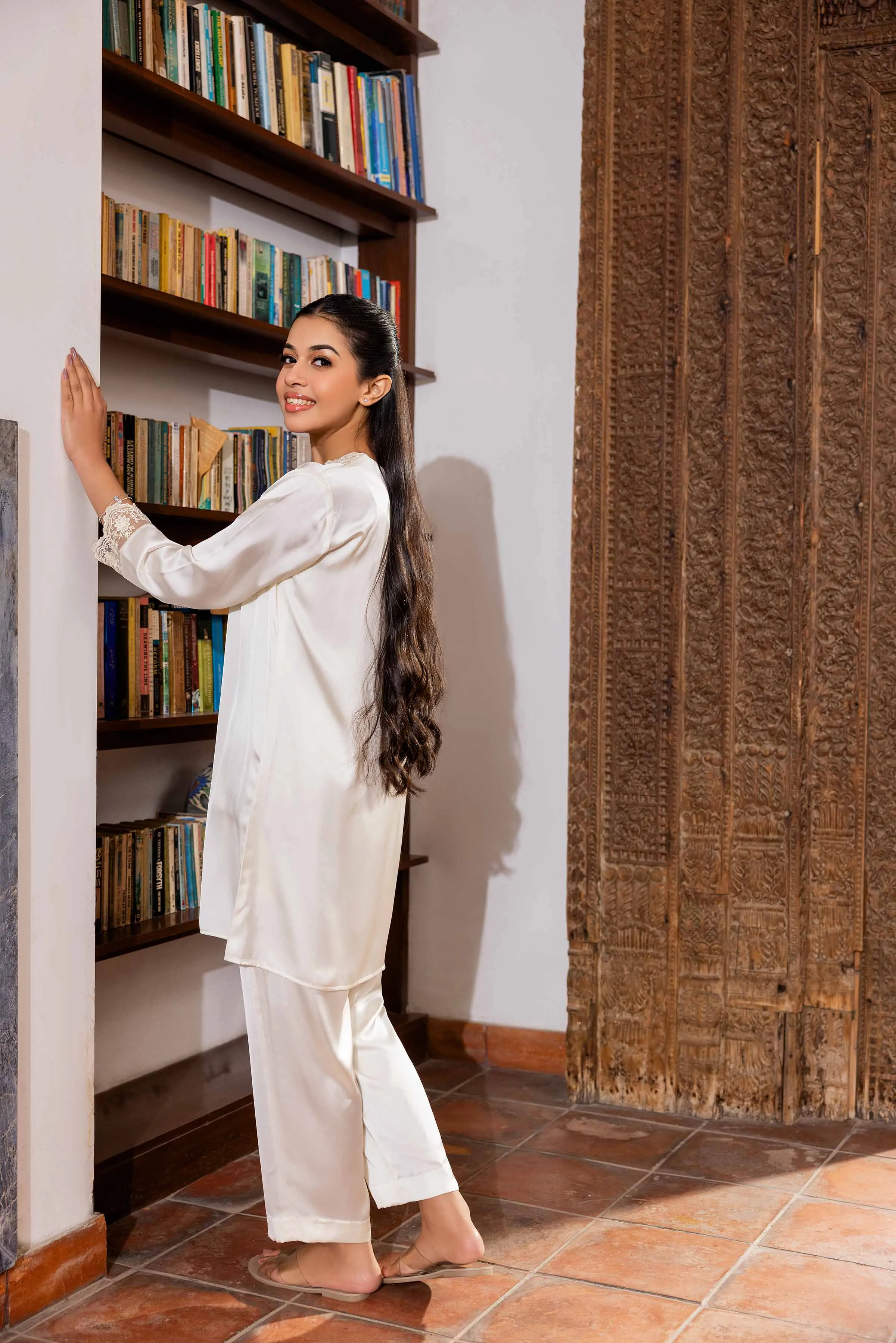 2 Piece - Embroidered Loungewear - KLS24-03