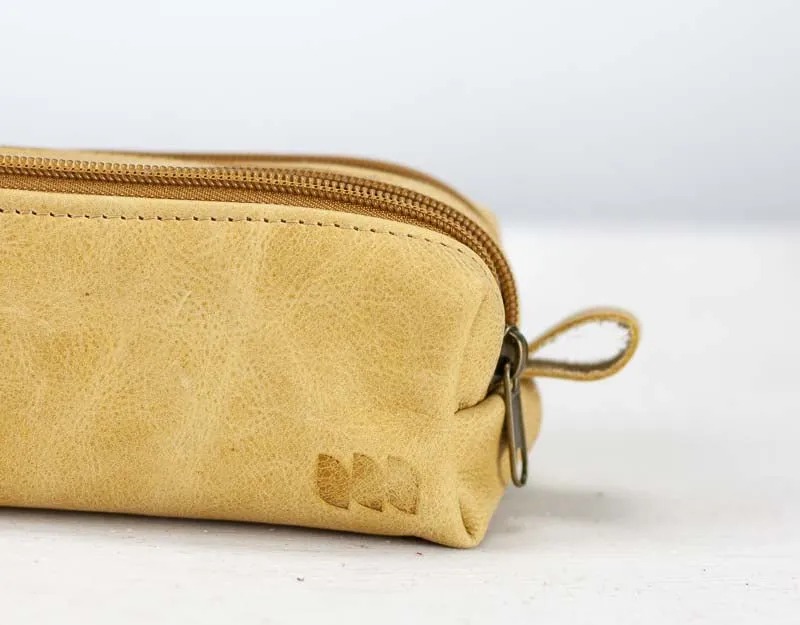 2REC Slim case - Brown natural distressed leather