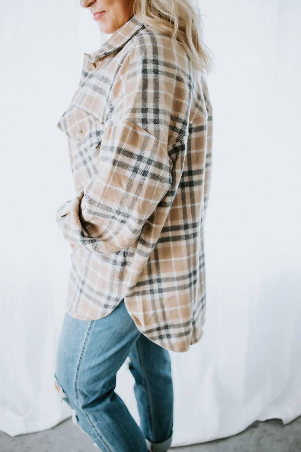 Barnee Oversized Plaid Shacket