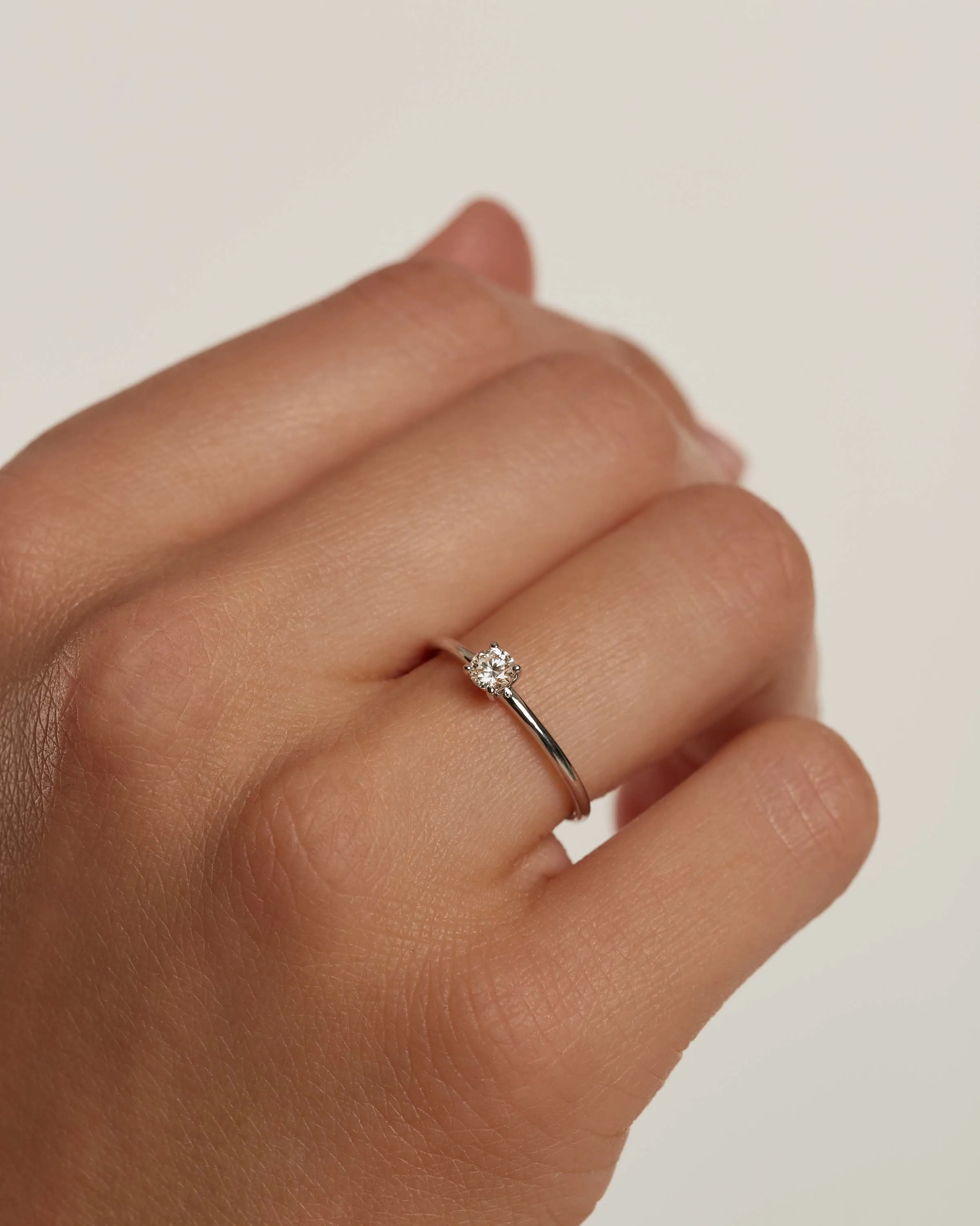 Diamonds and White Gold Solitaire Medium Ring