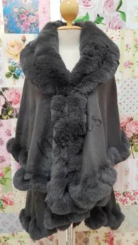 Grey Knitted Cloak FW021