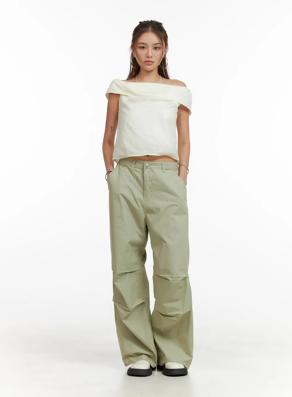 Low Rise Pintuck Trousers CY431