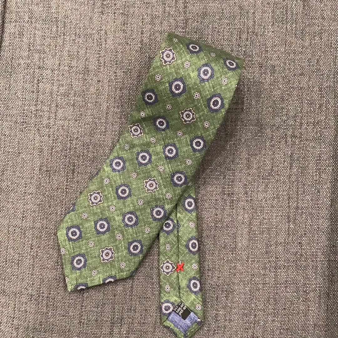 Neckwear