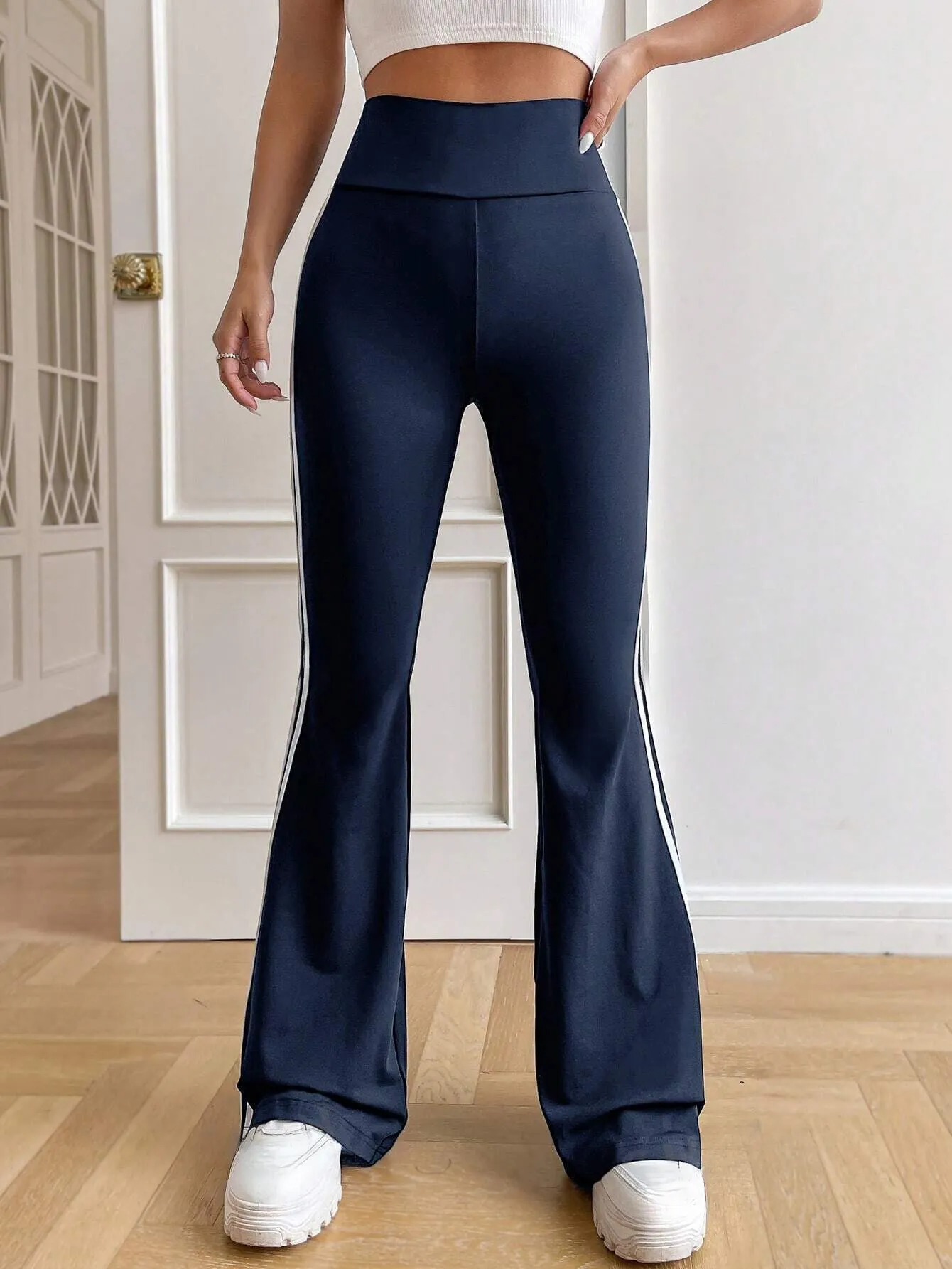 NEW STRIPED TAPE SIDE FLARE LEG PANT