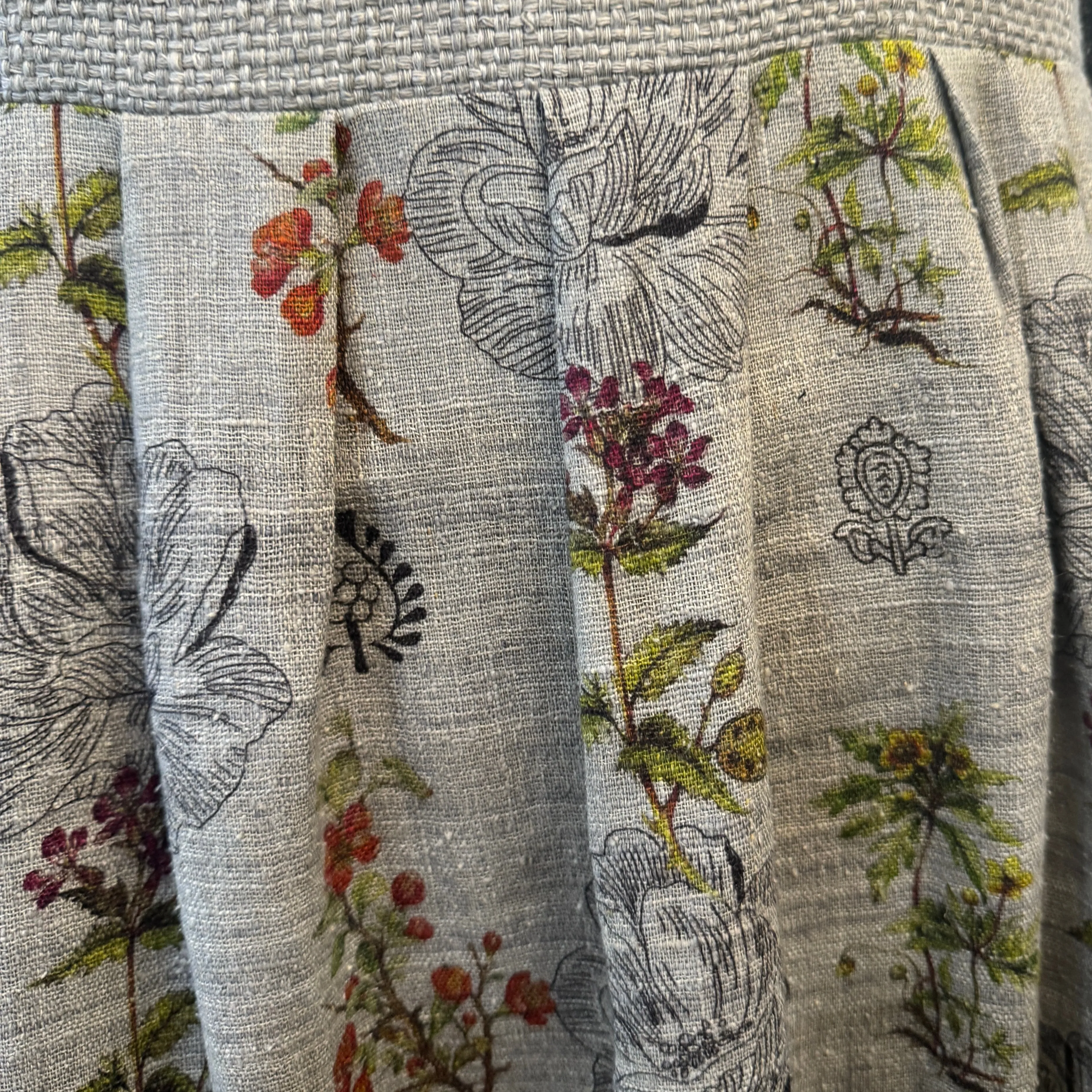 Silk tiered dress Yakalba flower