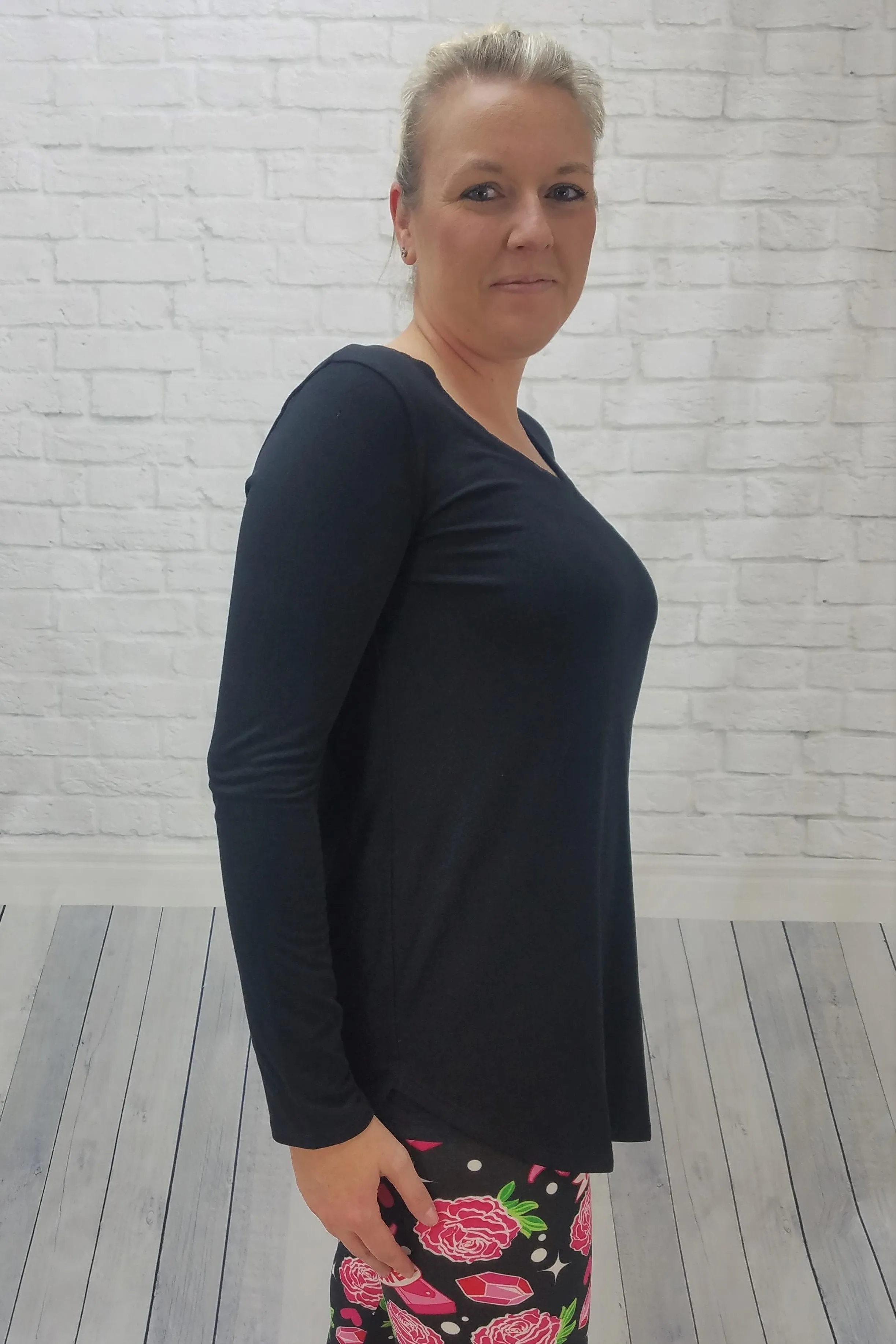 Turner Black Top (item #06)